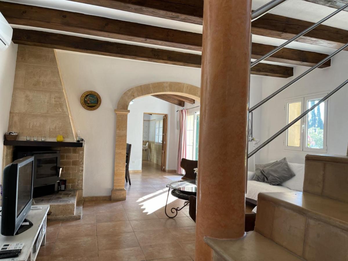 Finca Caseta Des Pradi Biel Льосета Экстерьер фото